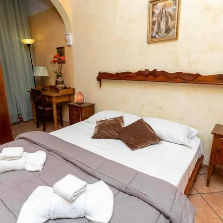 Delizioso Centrale Apartment Rom